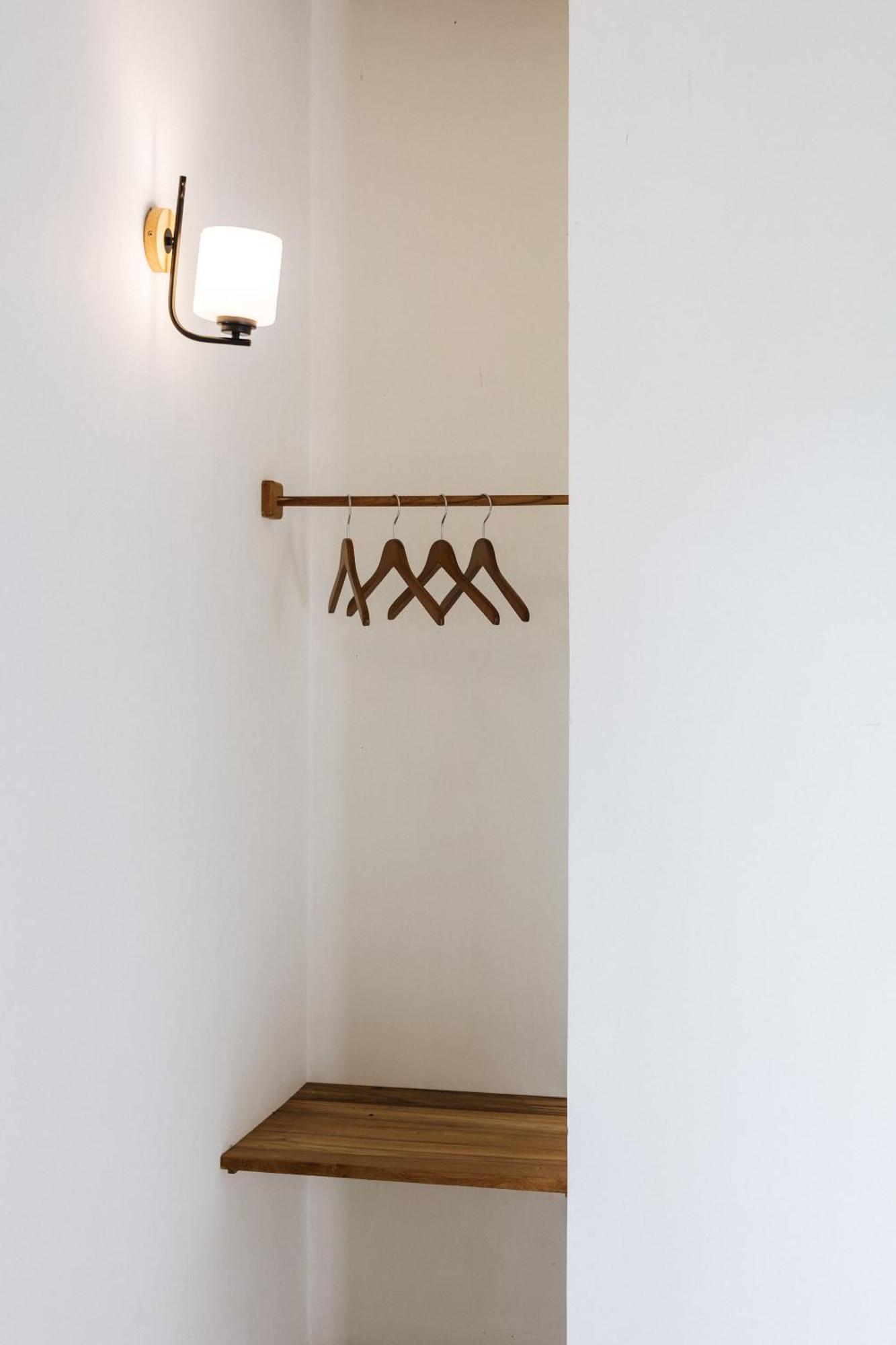 ホテル Watu House ディックウェラ 部屋 写真