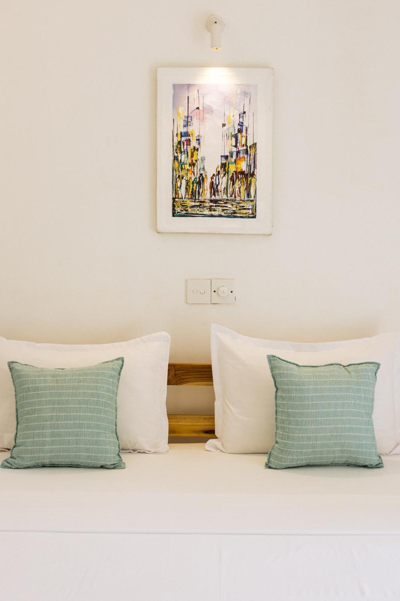 ホテル Watu House ディックウェラ 部屋 写真